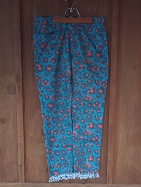 L&B Blue and Coral Leopard-Print Cropped Jeans